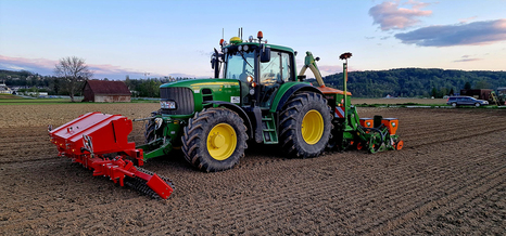 Hirt Agro, Andelfingen - Maschinen an der Arbeit